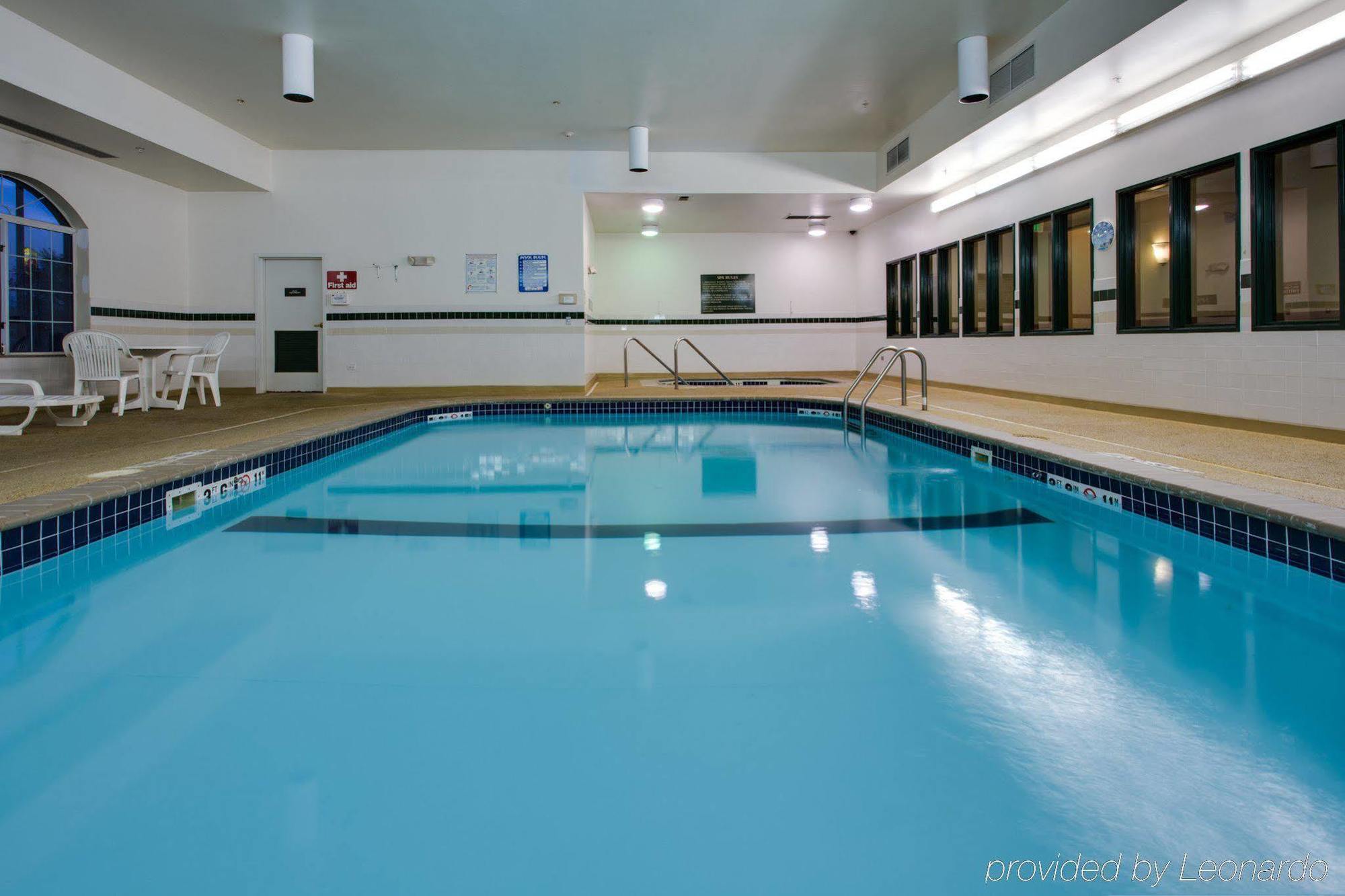 Country Inn & Suites By Radisson, Merrillville, In Konforlar fotoğraf